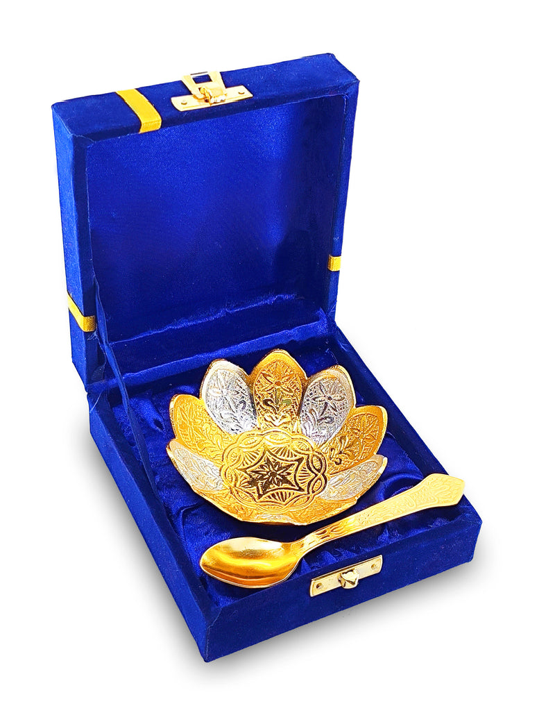 NOBILITY Bowl Spoon Set Gold and Silver Plated Leaf Shaped Designed with Velvet Box Dry Fruit Dessert Serving Sets Friends Family Home Decorative Corporate Gifts Wedding Return Gift