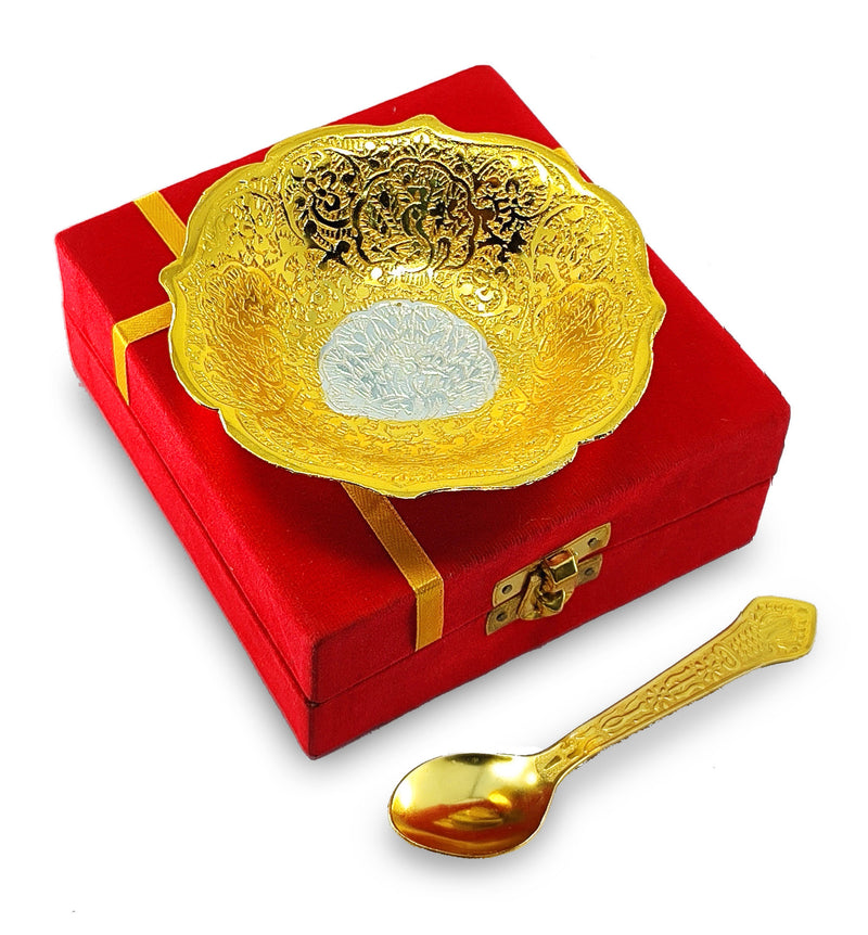 NOBILITY Bowl Spoon Set Gold and Silver Plated Leaf Shaped Designed with Velvet Box Dry Fruit Dessert Serving Sets Friends Family Home Decorative Corporate Gifts Wedding Return Gift