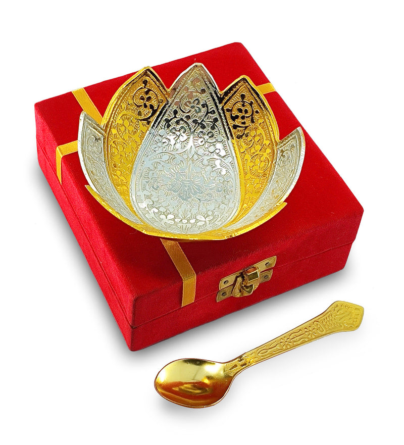 NOBILITY Bowl Spoon Set Gold and Silver Plated Leaf Shaped Designed with Velvet Box Dry Fruit Dessert Serving Sets Friends Family Home Decorative Corporate Gifts Wedding Return Gift